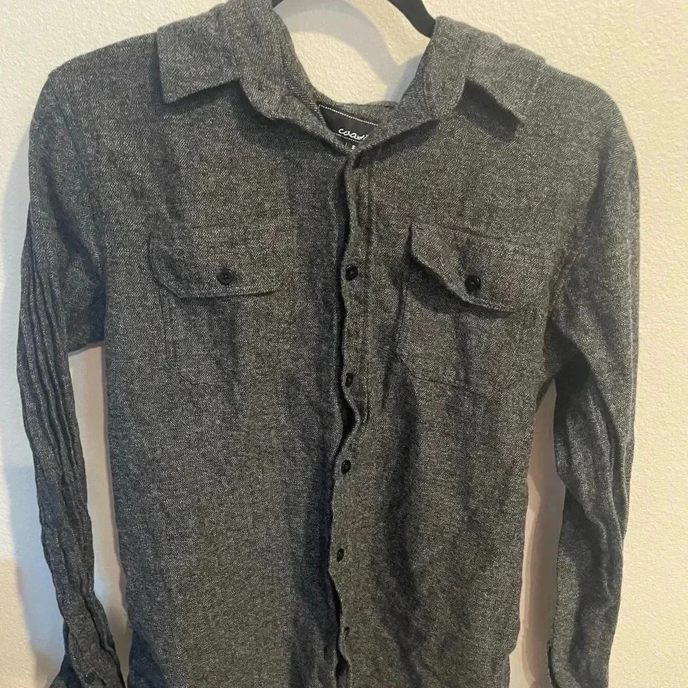 Coastal long sleeve button‎ down shirt size Small